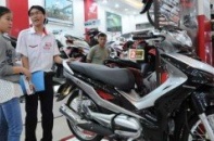 Ế ẩm, đại lý xe máy lún sâu vào lụn bại