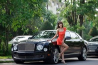 Lưu học sinh tại Mỹ mua siêu xe Bentley sẽ phải nộp thuế tiền tỷ