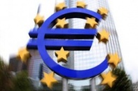 ECB hạ lãi suất tiền gửi xuống âm 0,1%