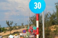 Bỏ biển báo tốc độ dưới 40km/h trên các quốc lộ