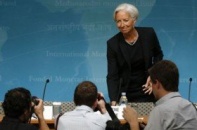 IMF hạ dự báo tăng trưởng GDP của Mỹ