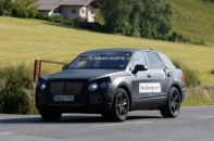 SUV siêu sang New Bentley lộ diện trên đường thử