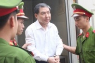 Chính thức buộc thôi việc ông Dương Chí Dũng, Mai Văn Phúc