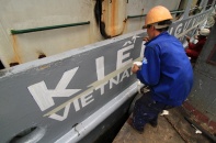 Tận mắt hình ảnh tàu kiểm ngư Việt Nam bị 5 tàu Trung Quốc đâm nát
