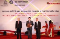 ACE Life đón nhận 2 giải thưởng do UNESCO trao tặng