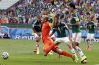 Cú ngã ăn vạ của Robben sẽ được nhắc mãi trong lịch sử World Cup