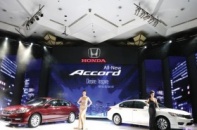 Honda nhặt tiền lẻ thích hơn cầm tiền chẵn