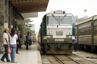 Đường sắt Việt Nam: Vẫy vùng thoát “vòng kim cô” bao cấp
