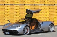 Mark Zukerberg sẽ sở hữu "thần gió" Pagani Huayra?