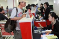 Ăn trực nằm chờ ở sân bay để bắt bệnh chậm chuyến