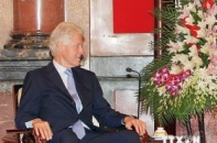 Thủ tướng tiếp cựu Tổng thống Mỹ Bill Clinton