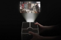 Smartphone Projector: Máy chiếu 10x, giá 27 USD