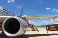 Chậm, hủy chuyến bay giảm mạnh trong tháng 7