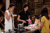 Tăng Thanh Hà rời ghế giám khảo MasterChef vì hứng nhiều "gạch"