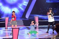 Giọng hát Việt Nhí: Hoàng Anh lại làm nổ tung sân khấu