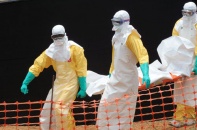 Công an triệu tập 2 người tung tin có bệnh nhân Ebola ở Việt Nam