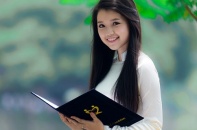 Vẻ dễ thương của Miss Teen Ánh Thơ - đại biểu thế giới về hòa bình