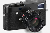 Leica MP gắn kính sapphire, giá 7.950 USD