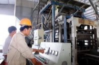 Giảm lãi suất chưa đủ để hỗ trợ tăng trưởng tín dụng