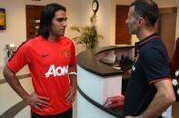 Hình ảnh tân binh Falcao và Blind ra mắt Manchester United