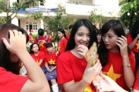 Lễ khai giảng đỏ rực màu cờ Tổ quốc