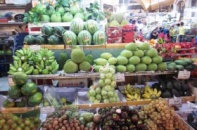 Trái cây Thái ngập tràn chợ Việt