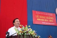 Báo Đầu tư trao học bổng tại Thái Bình, Hà Nam