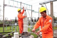 Dự án điện chậm tiến độ bị phạt hàng trăm ngàn đô
