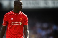 Balotelli gặp họa lớn vì trêu ngươi Quỷ đỏ