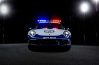 "Cớm" Australia nhận siêu xe Porsche 911 Carrera