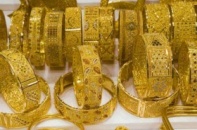 Đầu tuần, giá vàng giảm dưới 36 triệu đồng/lượng