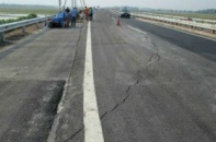 Sự thật vết nứt trên cao tốc Hà Nội - Lào Cai