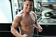 Cung Lê võ sĩ gốc Việt bị cấm thi đấu do sử dụng chất kích thích