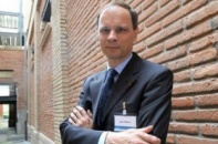 Người Pháp đoạt giải Nobel kinh tế 2014