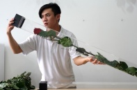 Quà tặng 20/10: Gây ấn tượng với hoa hồng  Columbia dài 1,6 m