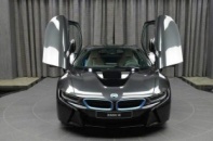 BMW i8 bản màu xám Sophisto lộ diện tại Abu Dhabi