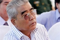 Nguyên ủy viên trung ương bị đề nghị hủy danh hiệu anh hùng