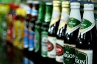 Bia đội giá mạnh vì dán tem