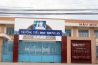 Cô giáo tự tử tại phòng hiệu trưởng do bị phân công sai