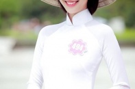 Hoa hậu VN 2014: BTC lên tiếng về việc thí sinh bị tố phẫu thuật thẩm mỹ