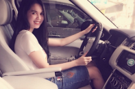 Ngọc Trinh tậu "xế sang" Range Rover hơn 8 tỷ đồng