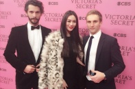 Khánh My ngồi xe limousine đi xem Victoria"s Secret Fashion show 2014