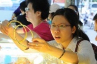 Bơi trong thị trường tỷ đô, vàng nữ trang Việt vẫn ngày càng teo tóp