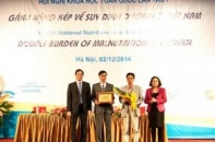 Dutch Lady vinh danh TS. Bùi Thị Thu Nhuận với giải thưởng dinh dưỡng