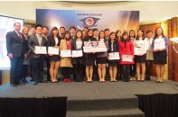 AmCham Hanoi trao học bổng cho 40 sinh viên xuất sắc