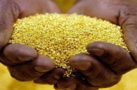 Vàng bất động trước Giáng sinh, bi quan đón năm mới