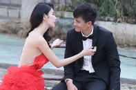 Chiêm ngưỡng bộ váy cưới nửa tỷ của Thủy Tiên