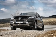 Mercedes-Benz triệu hồi gần 5.000 xe sang