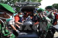 Tìm thấy thêm 7 thi thể trong vụ máy bay AirAsia mất tích