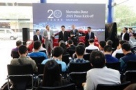 Mercedes-Benz hun nóng năm mới với 4 mẫu xe đinh